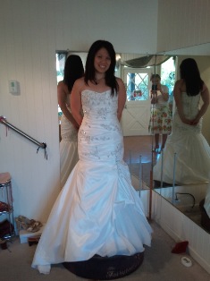 NERVOUS... Does my dress suit my body type?? :  wedding 2011 07 20 15.32.38