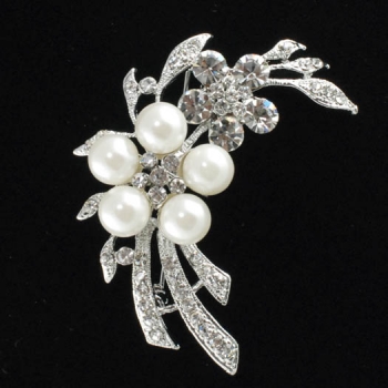 Mother's Brooch VS Corsage :  wedding mob parent gift corsage brooch Brooch1