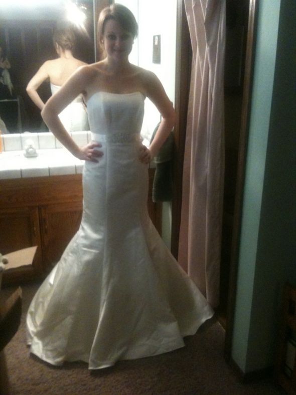 Show me your wedding dresses that are UNDER $500 =) :  wedding IMG 1945