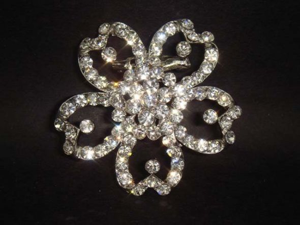 What will You wear in Your Hair? Tiara, flower, none, etc. : wedding hair accessories Hair