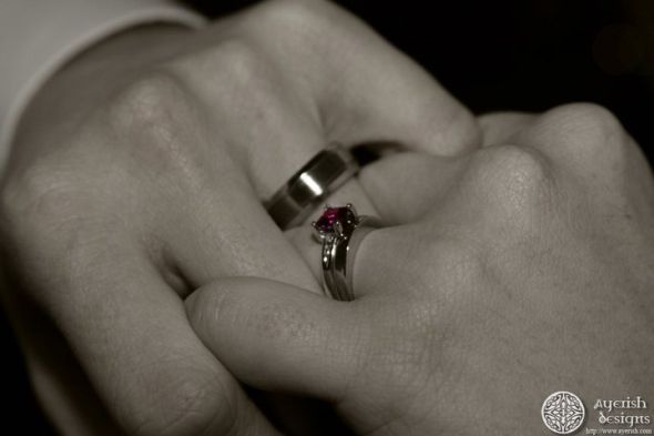 Do you like selective color in photos? : wedding 163615 10150138419319782 152068274781 8183566 7023216 N