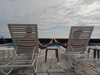 Where's everyone going for their honeymoon? :  wedding 310701 10150266866300653 597380652 7994340 1067232251 N