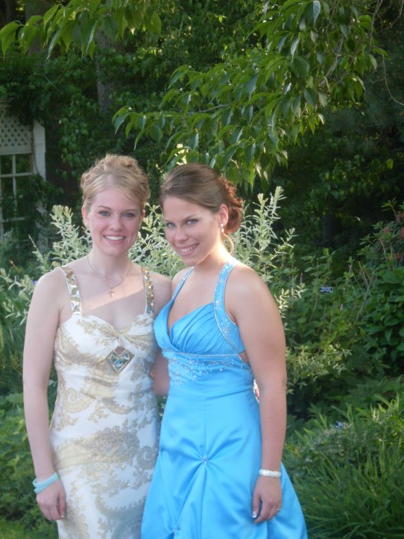 Spin off- What did you wear to prom? :  wedding Prom 2010 057