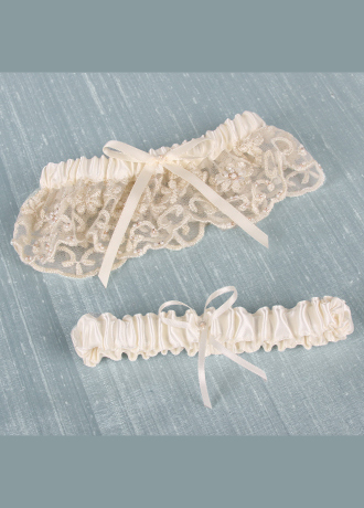Where did you buy your garter wedding garter accessory detail P 5383 2 