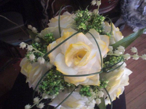 Paper Rose Bouquets :  wedding white yellow flowers coffee filter roses diy silk bouquet artificial bouquet CIMG1228