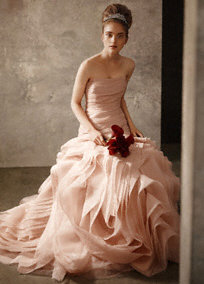 To all the brides wearing the blush organza dress by Vera look at this: :  wedding dress flower hair P 10657 1 324943
