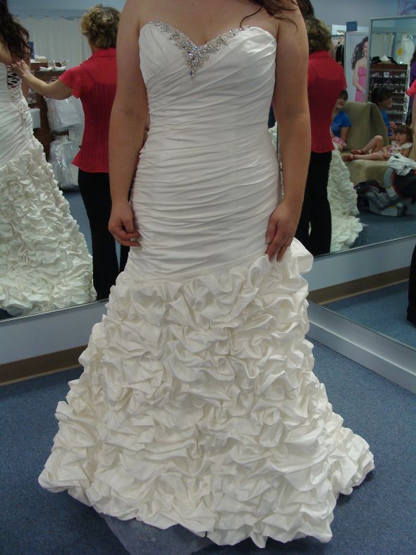 Ok so which dress? :  wedding dress Dresses 102