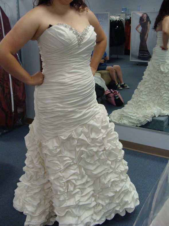 Ok so which dress? :  wedding dress Dresses 133