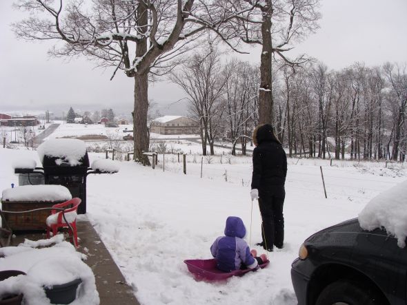 More SNOW pics from my house!!!! :  wedding Lip Pics 008