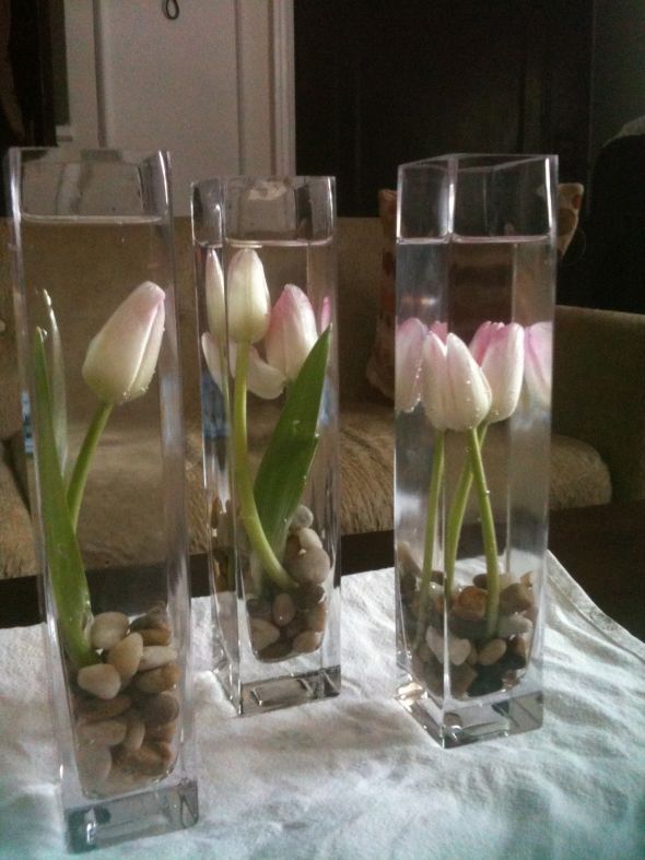 Centerpiece trial wedding centerpiece flowers tulip submerged flower 