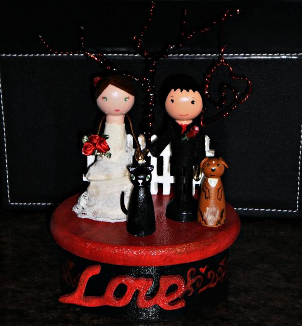 My DIY Topper wedding wedding cake topper topper cake topper black red