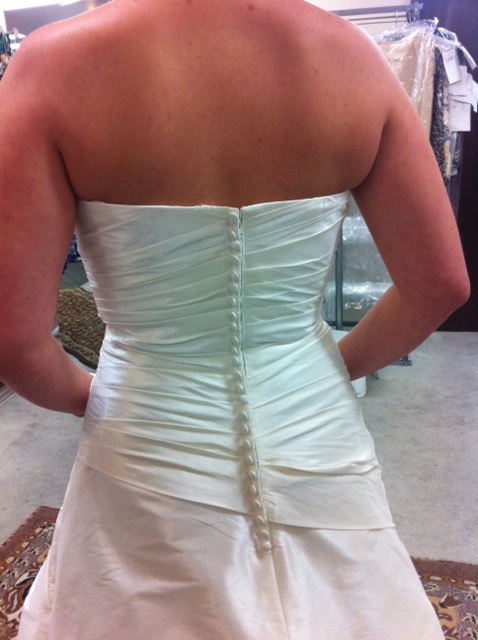 Gorgeous raw silk dress, size 10, never worn.  $1000 obo :  wedding sweetheart fit and flare pronovias la sposa casablanca maggie sottero dress Photo 16