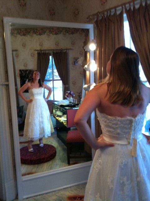 Pear shaped & hourglass brides - lets see real pics of your dress! :  wedding Photo 5