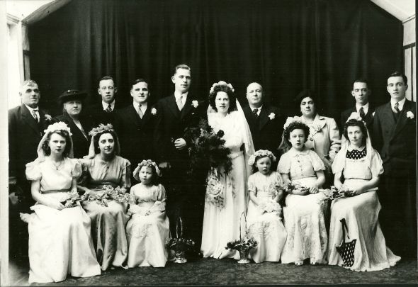 Show us your old family wedding photos! :  wedding wedding photos old pictures Fisgrandparents