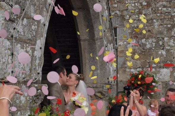 Grand Entrance/Exit pic after ceremony? :  wedding grand entrance grand exit 7a8d34cae1d9111b964451373246326c M