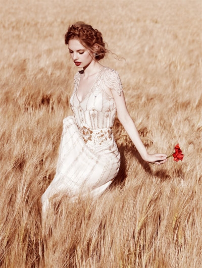 I need help with a veil/hair to go with my dress!! :  wedding veil flowers dress help kate moss Braid