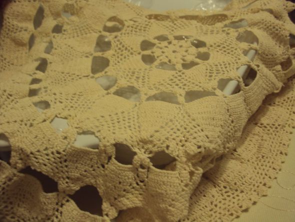 Delicate Doily Inspired Clay Ring Bowl :  wedding doily lace clay ring bowl ceremony pink white diy DSC05260