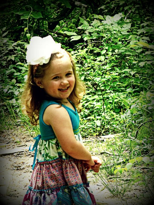 Entering my daughter into a Photogenic Contest... PLEASE help me pick a pic! :  wedding DSCF6384yuiop