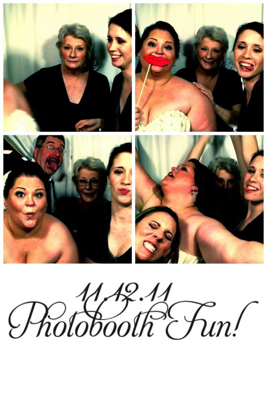 Photo booth HELP :  wedding photo booth photographer wedding reception photo booth pictures 2011 11 12 200949