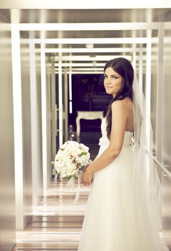 recap! -remember me? -massive cold feet, but we got hitched -PICS! :  wedding 2wedd1