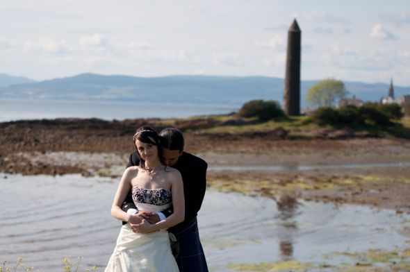 Woohoo! Got the pro pics :) (pic heavy) :  wedding 11