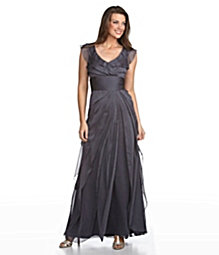 Just called a Bridezilla. -_- I thought I was being reasonable! : wedding bridezilla Mama1