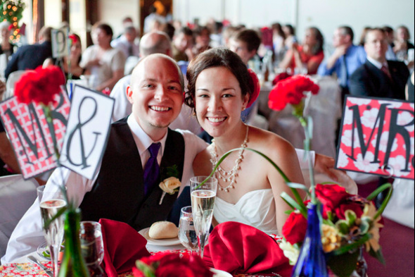 Gallery of the Day :  wedding features Picture 4 Reception Table Decor :  wedding red diy reception Picture 4 