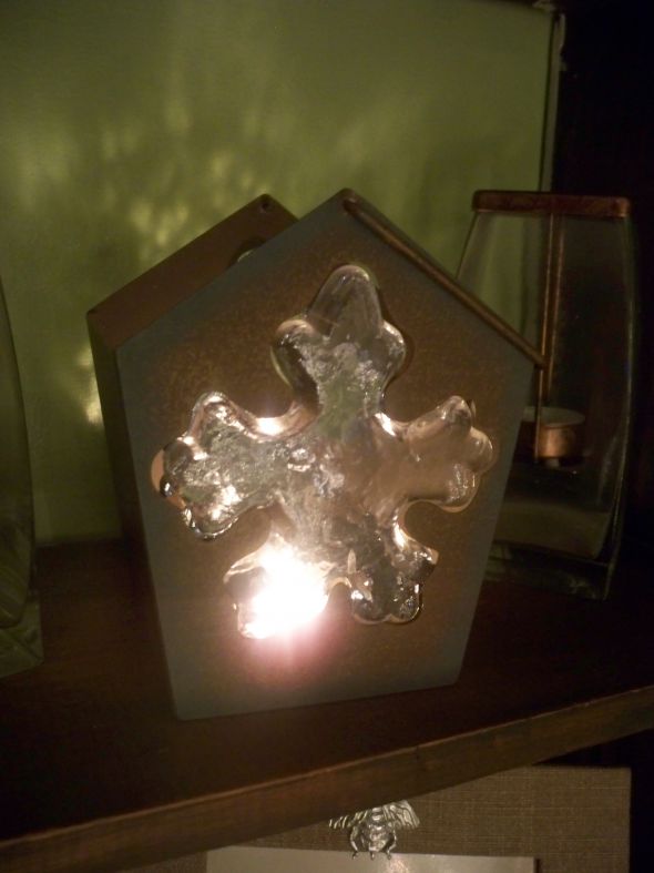 How do you decorate your home for the holidays? :  wedding 100 6106