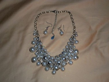 Jewlery for your Maids- Show me what they're wearing! :  wedding bridesmaid jewelry sets pretty Wedding Stuff 004