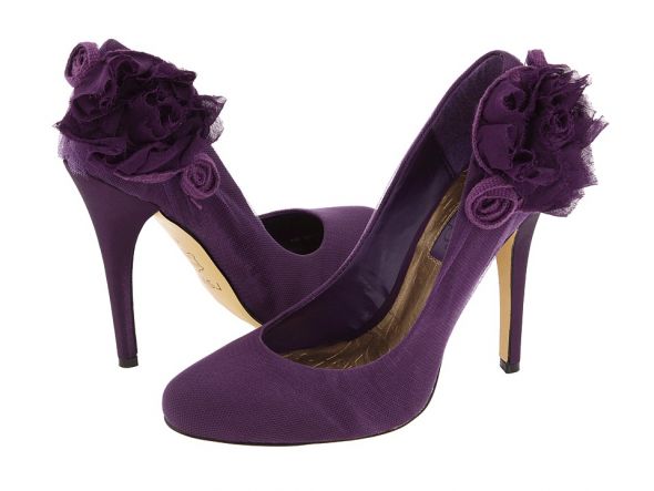 girls purple pumps