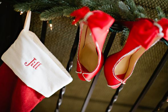 12/9/11 PRO PIC RECAP! I'm so excited!!! (very pic heavy) : wedding recap christmas wedding holiday pro pics 009 Jill Anthony