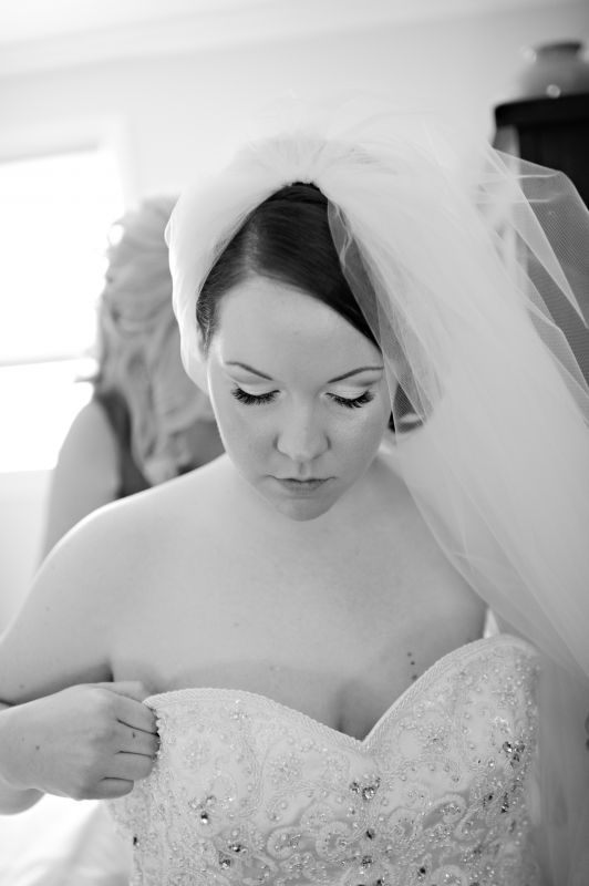 12/9/11 PRO PIC RECAP! I'm so excited!!! (very pic heavy) : wedding recap christmas wedding holiday pro pics 036 Jill Anthony