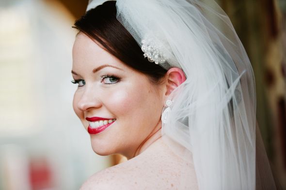 12/9/11 PRO PIC RECAP! I'm so excited!!! (very pic heavy) : wedding recap christmas wedding holiday pro pics 170 Jill Anthony