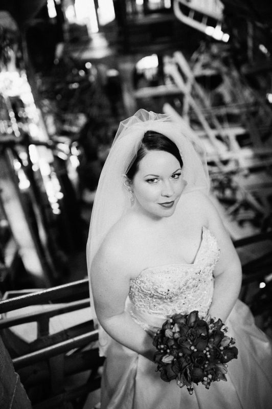 12/9/11 PRO PIC RECAP! I'm so excited!!! (very pic heavy) : wedding recap christmas wedding holiday pro pics 197 Jill Anthony