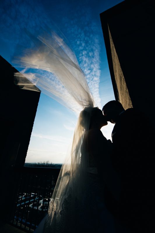 12/9/11 PRO PIC RECAP! I'm so excited!!! (very pic heavy) : wedding recap christmas wedding holiday pro pics 223 Jill Anthony