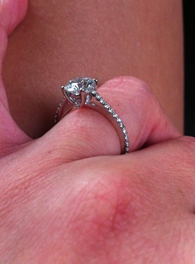 Show me your Pave set e-ring :  wedding MyRing3