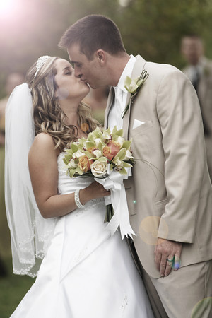 I'm Married!! June professional wedding pics (heavy!) :) :  wedding BKW4844 M