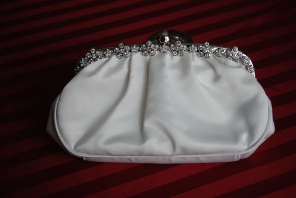 Show me your wedding clutches! :  wedding clutch bags wedding day gifts bridesmaids bridal DSC 3641