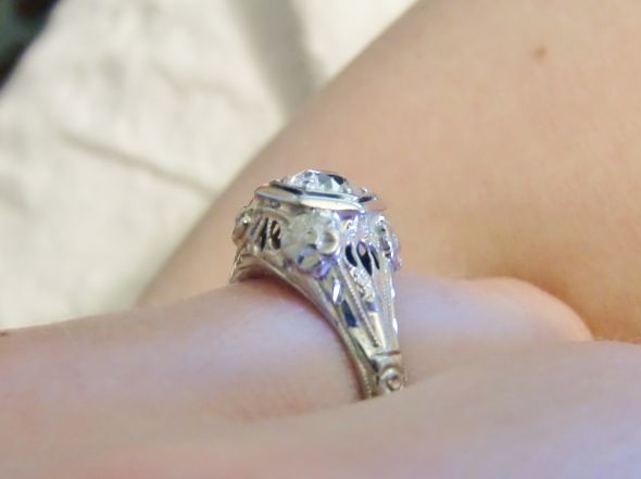 Anyone else have an heirloom engagement ring? : wedding Antiquering2