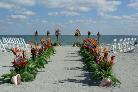 The aisle is more similar to what 39s below Beach wedding decor 