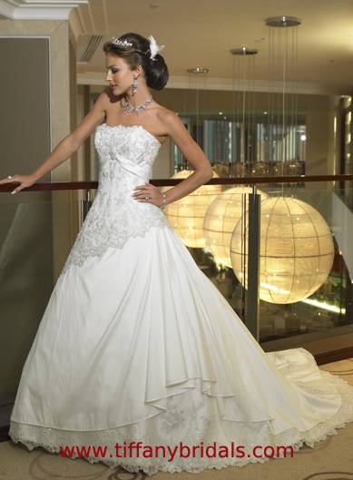 How much does your wedding dress cost you? : wedding Maggie Sottero A602