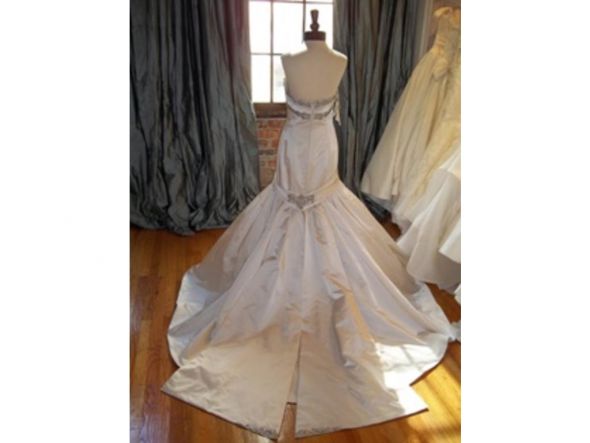 Who designed your wedding dress?? :  wedding dress brand Kenneth Pool Trumpet Fit And Flare Enamored Ivory 2010 160444
