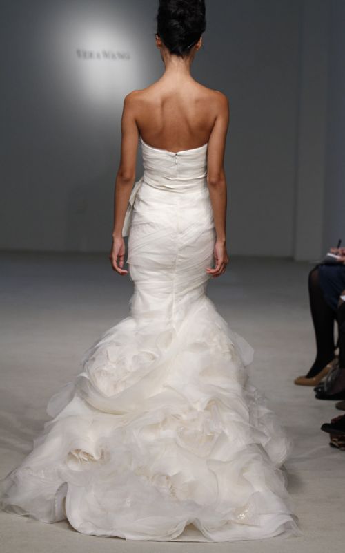 Would love to see your beautiful trains!!! :  wedding Traingemma