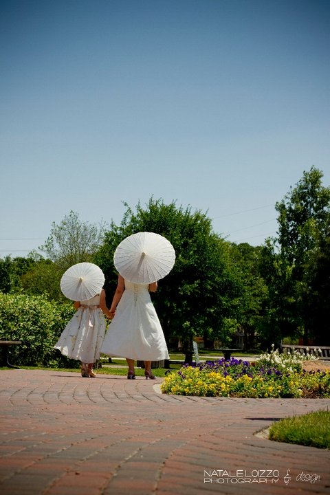 Parasols :  wedding ivory bridesmaids dress 215508 210522488967465 111239118895803 799579 76441 N