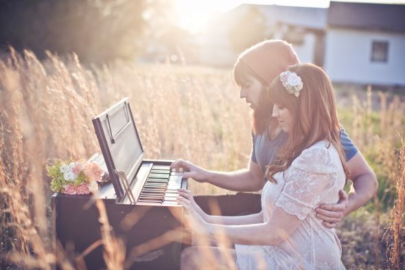 Engagement session pt. 3 & 4! Vintage stylized session :  wedding vintage rustic engagement epics IMG 8570
