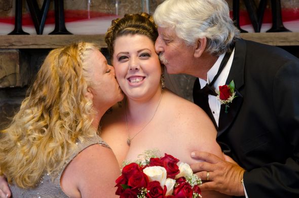 August 6th Wedding! (Professional Pictures!) :  wedding pro photos bridal party august Zenfolio 274