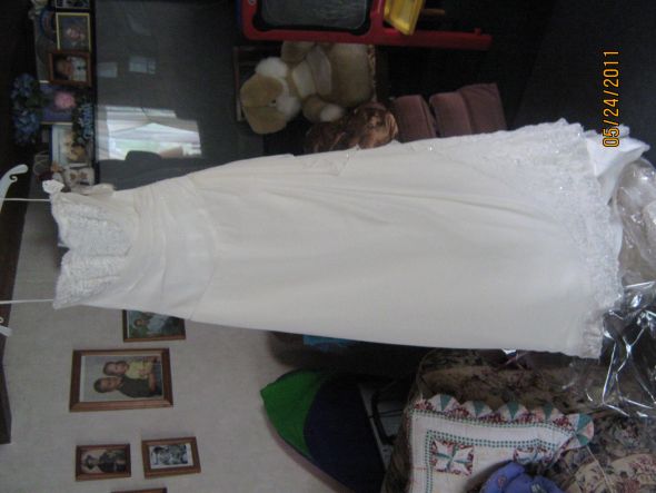 lee ivory ballroom gown 14