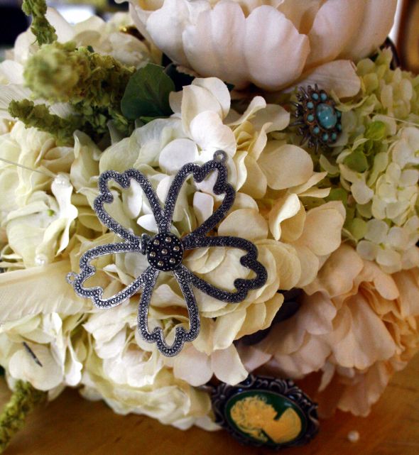 show off your completed DIY projects! : wedding Mybouq3