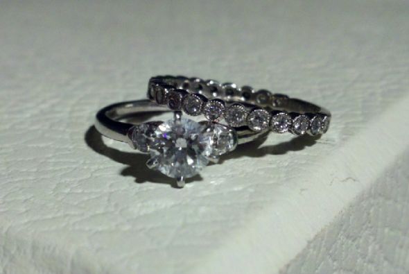For those who don't have a Set Ering with band : wedding 2vxkfah