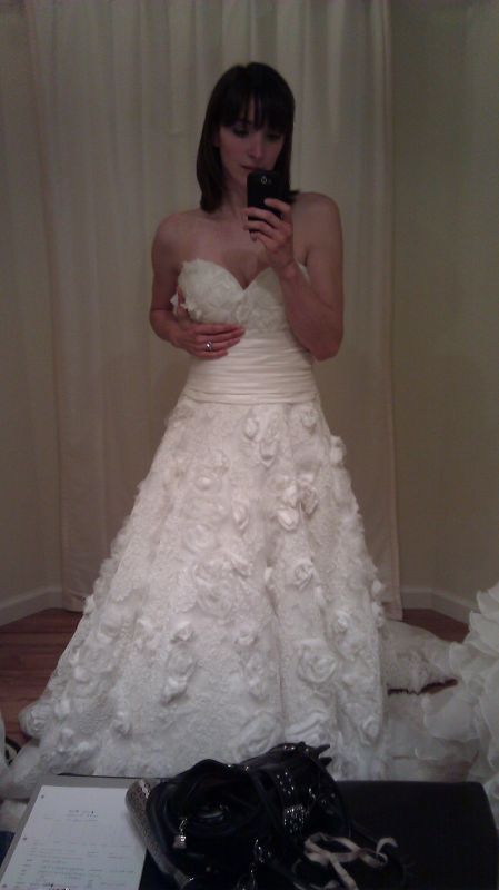 Photos of me in the final 4!! Please HELP!! :  wedding Allurefloral